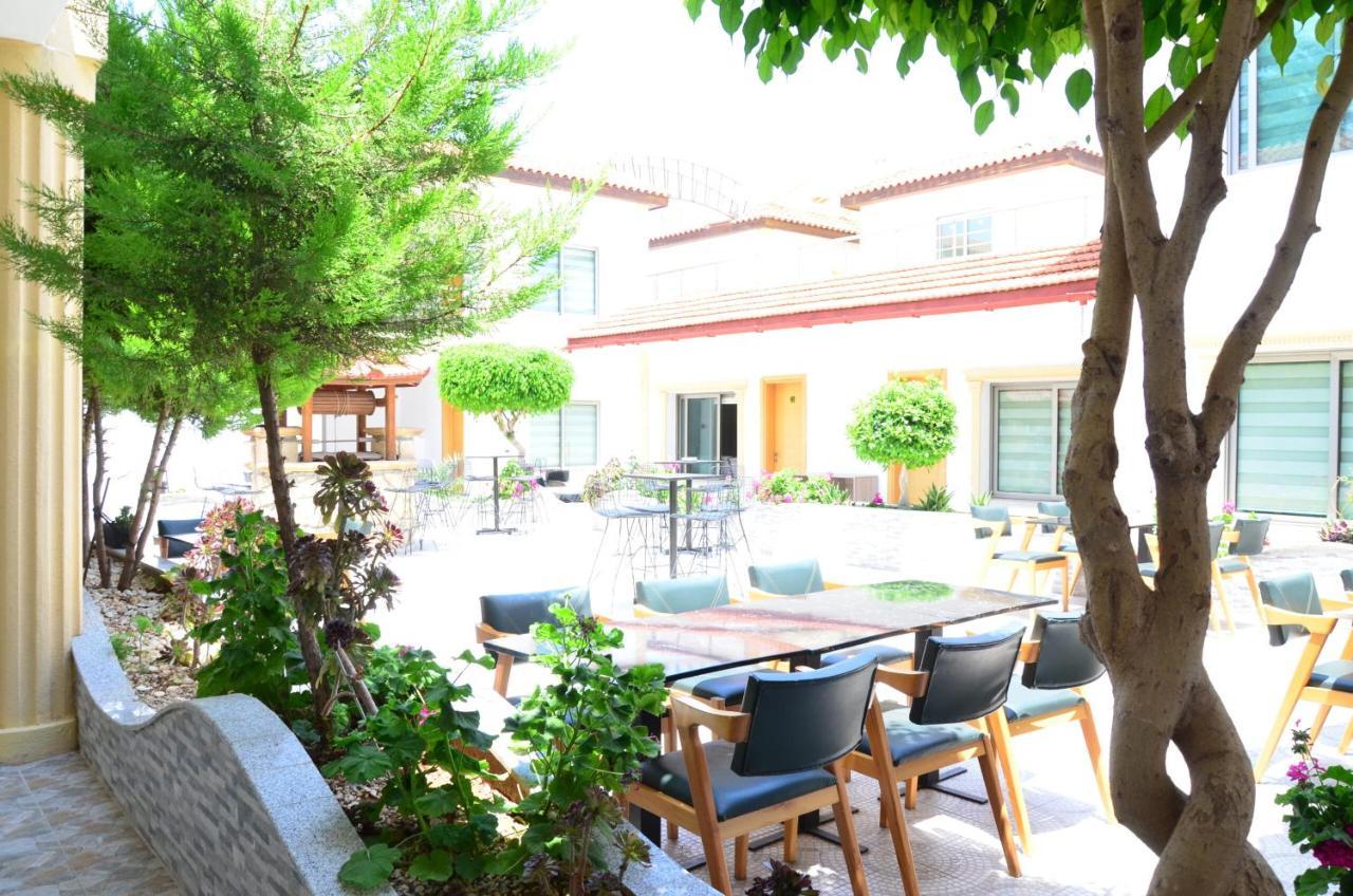 Nagas Hotel & Restaurant At Historical Part Of Nicosia Esterno foto