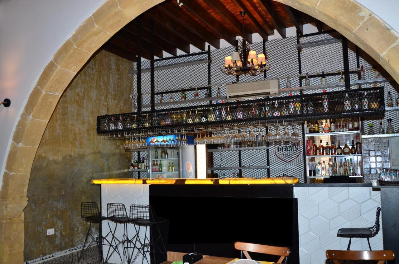 Nagas Hotel & Restaurant At Historical Part Of Nicosia Esterno foto